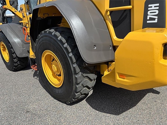 Volvo L70H 12 of 24