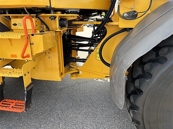 Volvo L70H 9 of 24