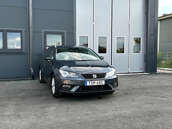 Seat Leon 2 of 5