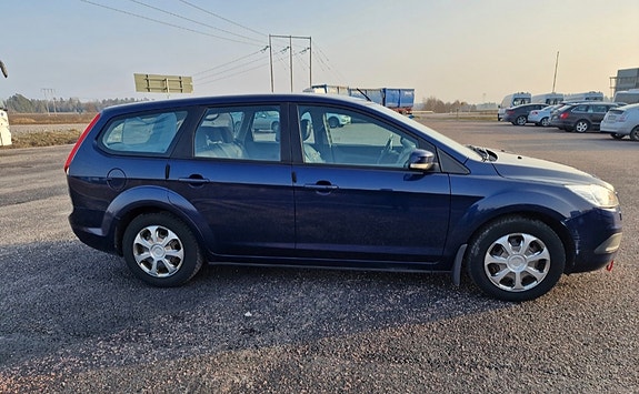 Ford Focus 4 of 5