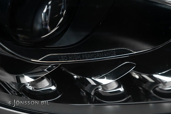 Mercedes-Benz AMG GT S 13 of 29