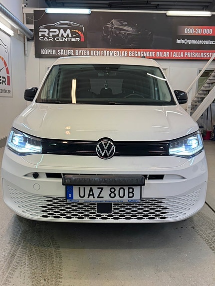 Volkswagen Caddy Maxi 4 of 5