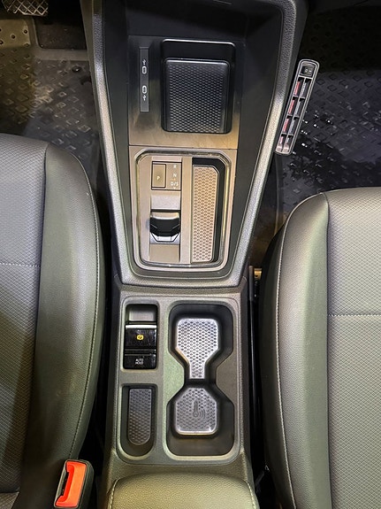 Volkswagen Caddy Maxi 16 of 30