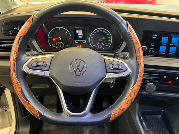 Volkswagen Caddy Maxi 12 of 30
