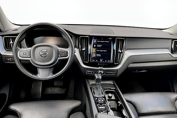 Volvo XC60 4 of 5