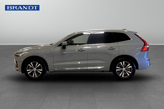 Volvo XC60 3 of 5
