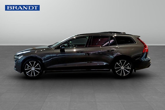 Volvo V60 3 of 5