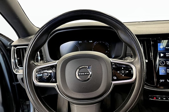 Volvo V60 7 of 9