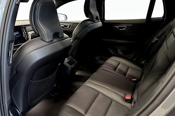 Volvo V60 8 of 9