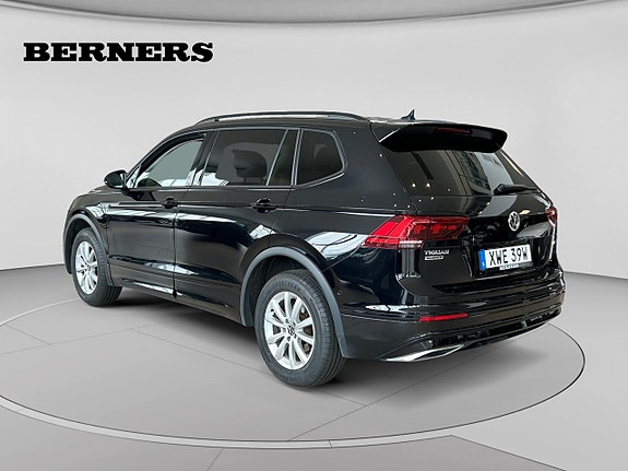 Volkswagen Tiguan Allspace 3 of 17