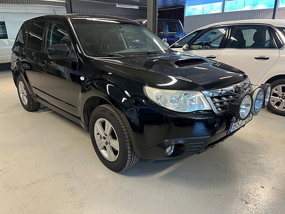 Subaru Forester 4 of 5