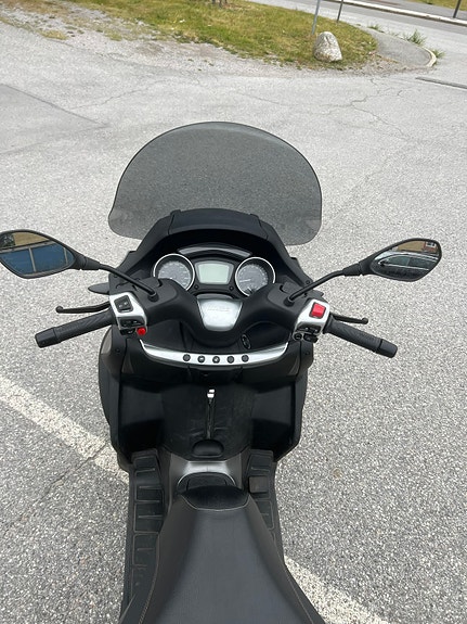 Piaggio MP3 500 LT 5 of 6