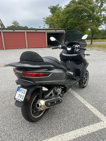 Piaggio MP3 500 LT 4 of 6
