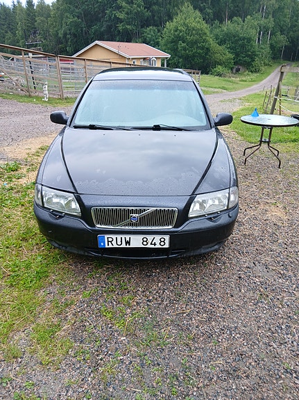 Volvo S80 3 of 5