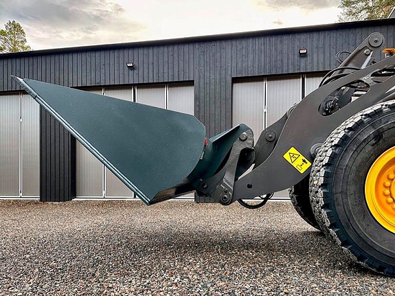 YPV Planeringsskopa Typ 2, 300cm med 1600mm botten i lager 5 of 6