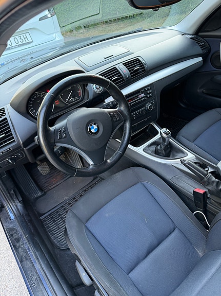 BMW 120d 5 of 5