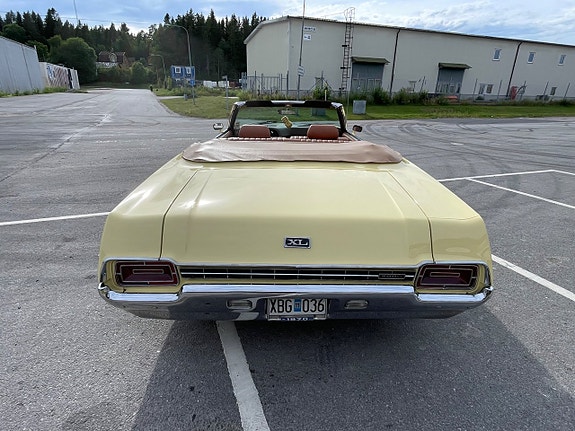 Ford XL 6 of 18