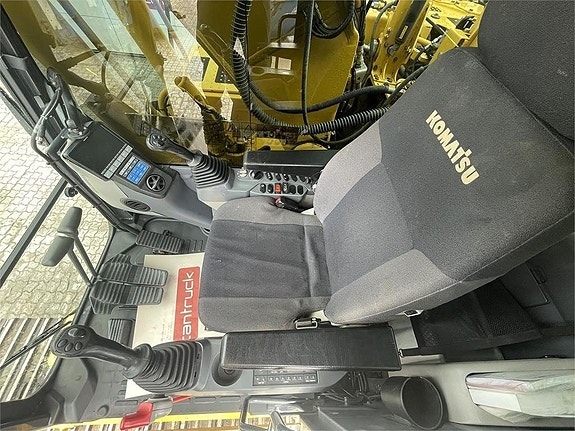 Komatsu PC290LC-11 3 of 14