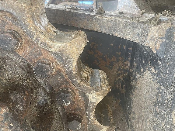 Komatsu PC290LC-11 6 of 14