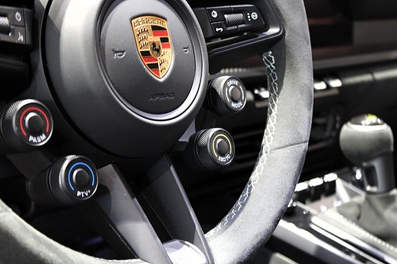 Porsche 911 GT3 RS 13 of 20