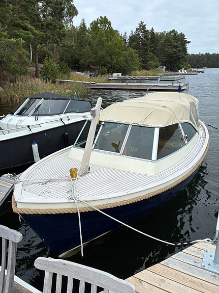Gullholmensnipan 23 Classic inkl. sjösättningsvagn 2 of 21