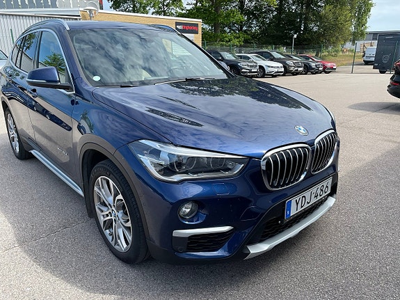 BMW X1 2 of 2