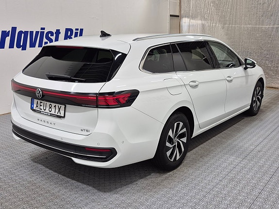 Volkswagen Passat 4 of 5
