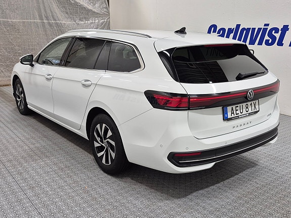 Volkswagen Passat 3 of 5