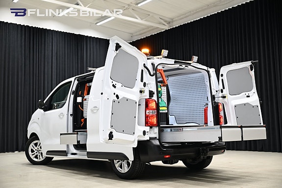 Opel Vivaro-e 9 of 30