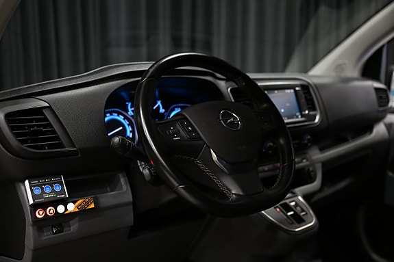 Opel Vivaro-e 26 of 30