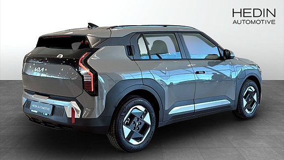 Kia EV3 6 of 13