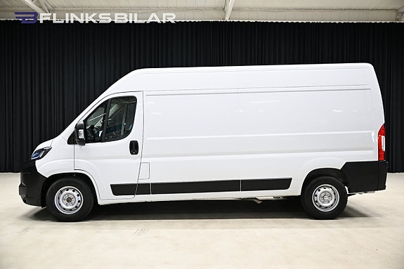 Opel Movano 2 of 29