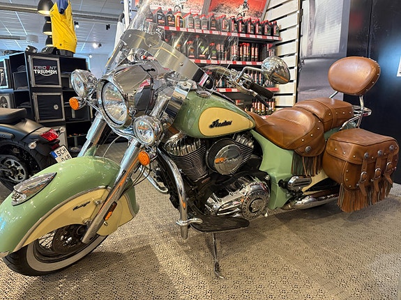 Indian CHIEF CLASSIC VINTAGE 11 of 14