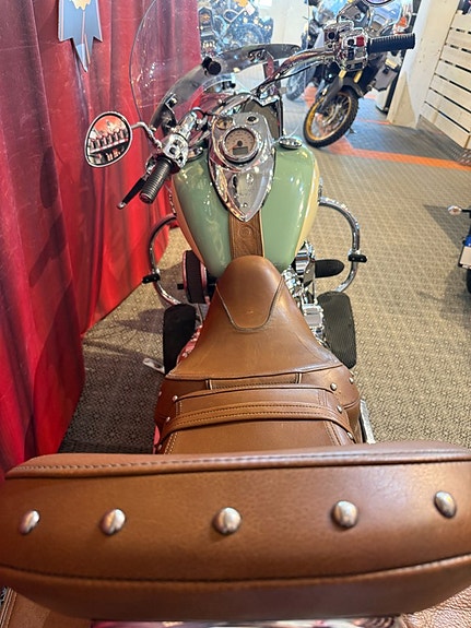 Indian CHIEF CLASSIC VINTAGE 7 of 14