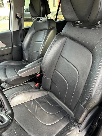 Citroen Grand C4 Picasso 8 of 10