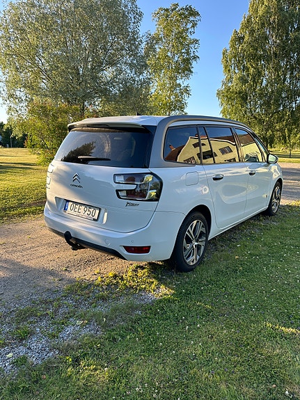 Citroen Grand C4 Picasso 3 of 5