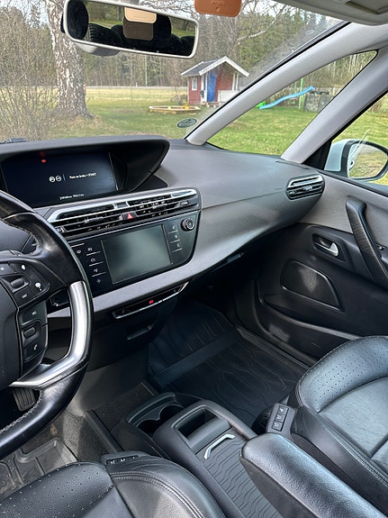 Citroen Grand C4 Picasso 7 of 10