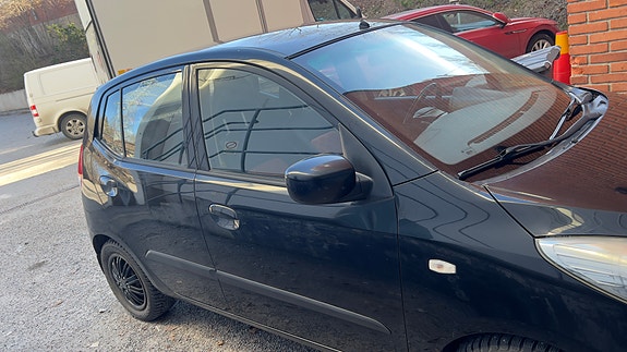 Hyundai i10 5 of 8