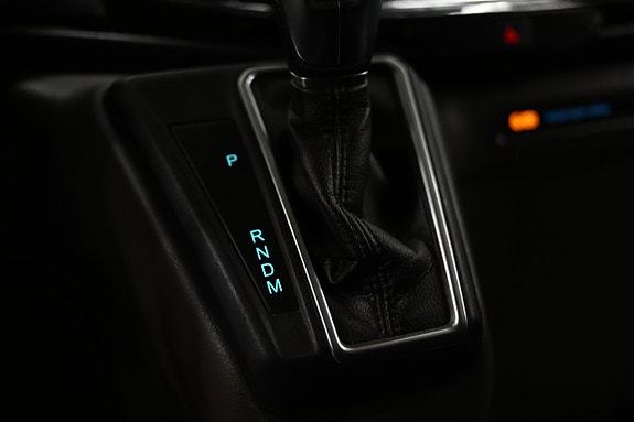 Ford Transit Custom 17 of 26