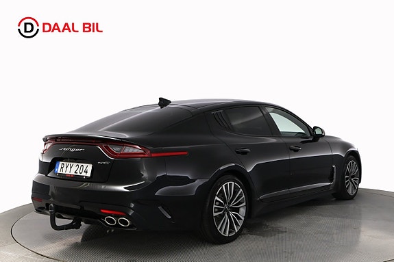 Kia Stinger 6 of 28