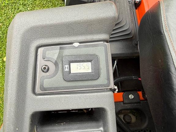 Husqvarna Z448 Zeroturn Åkgräsklippare 9 of 9