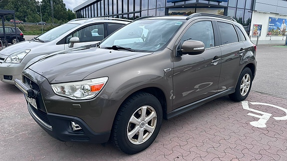 Mitsubishi ASX 3 of 4
