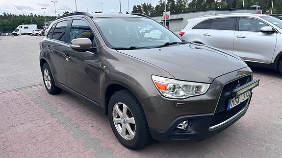 Mitsubishi ASX 4 of 4
