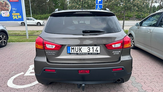 Mitsubishi ASX 2 of 4