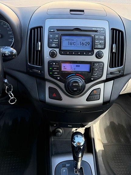 Hyundai i30 5 of 5