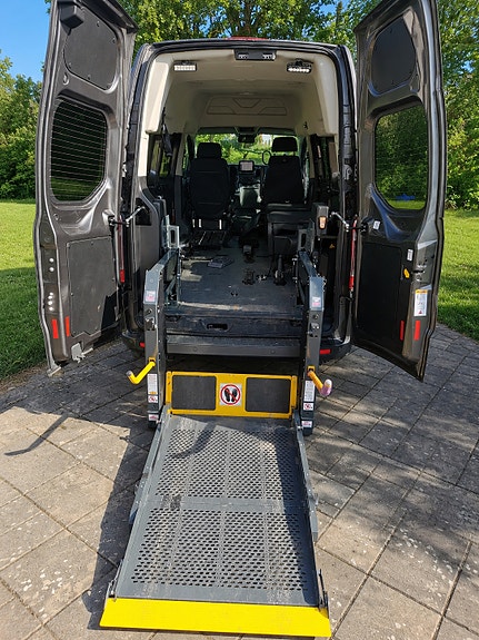 Ford Transit Custom 20 of 22