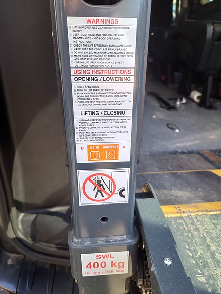Ford Transit Custom 18 of 22