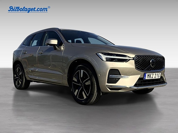 Volvo XC60 3 of 5