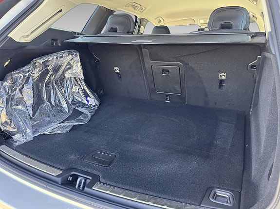 Volvo XC60 19 of 19