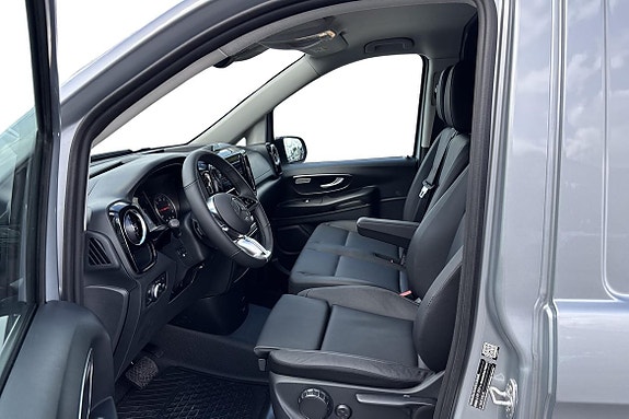 Mercedes-Benz Vito 108 8 of 15